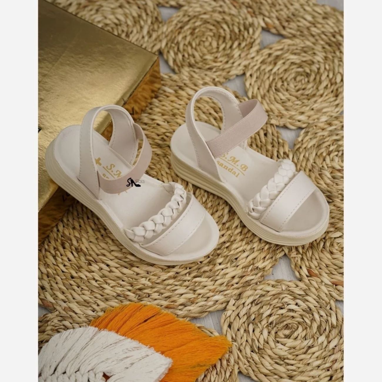 Perfect Fit Kids’ Sandals with Adjustable Straps Easy to Wear