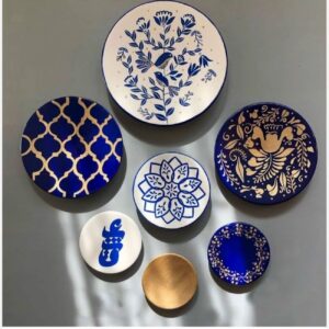 Pottery Wall Plates with Leaf and Love Design — Set of 7