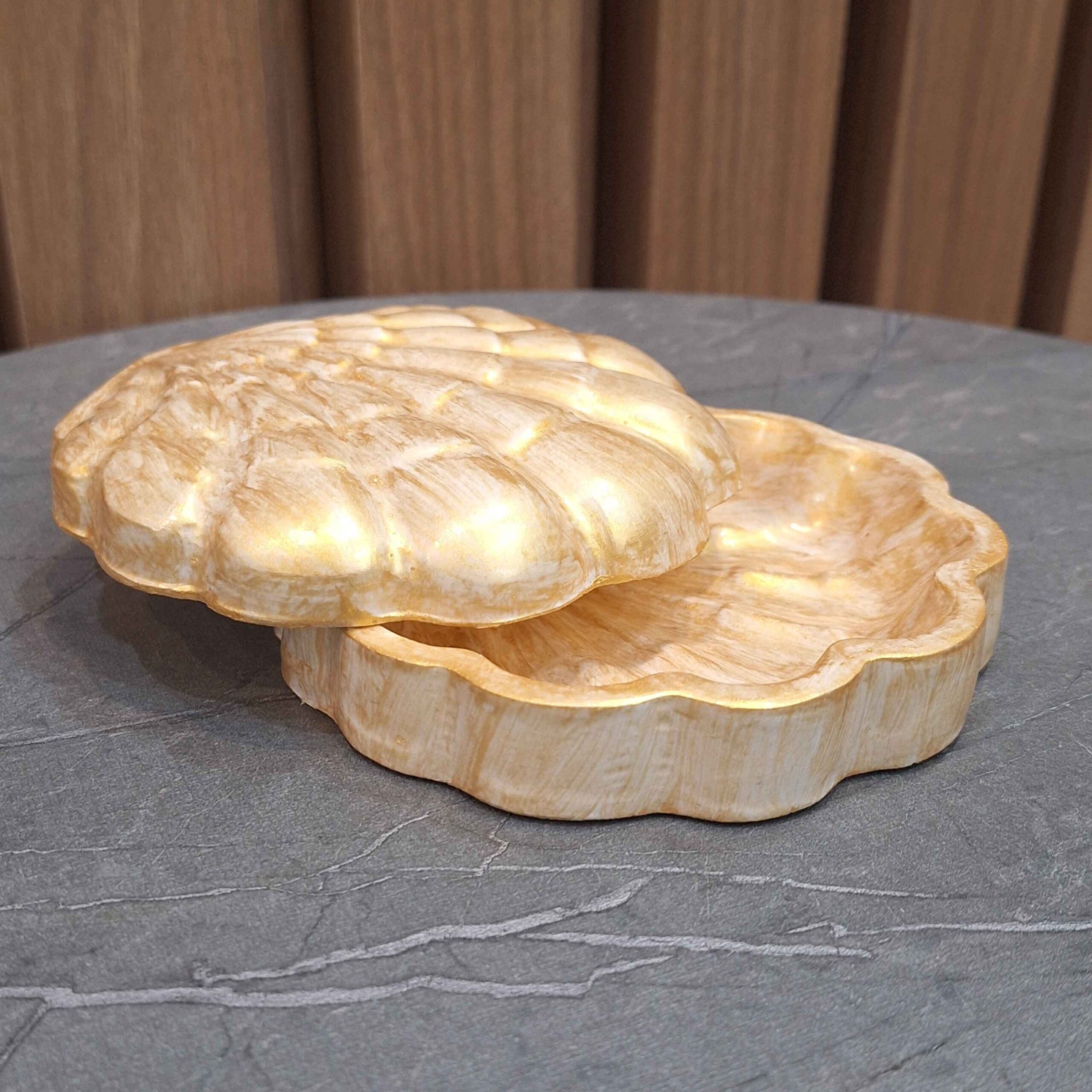 Seashell Trinket Dish in Artificial Stone – Suiatble for Rings, Earrings & Keys