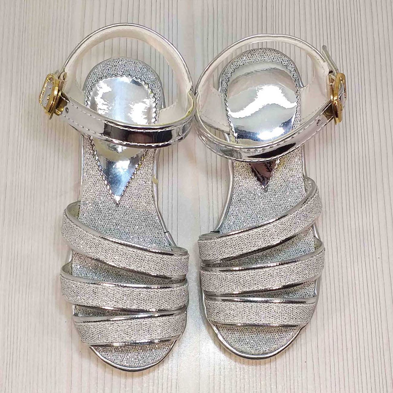 Shiny Formal Sandals for Girls – Classic Open Toe Design and Adjustable Strap