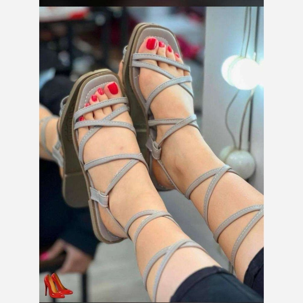 Women's Flat Romani Gladiator Sandals – Suitable for Modern & Statement Styles