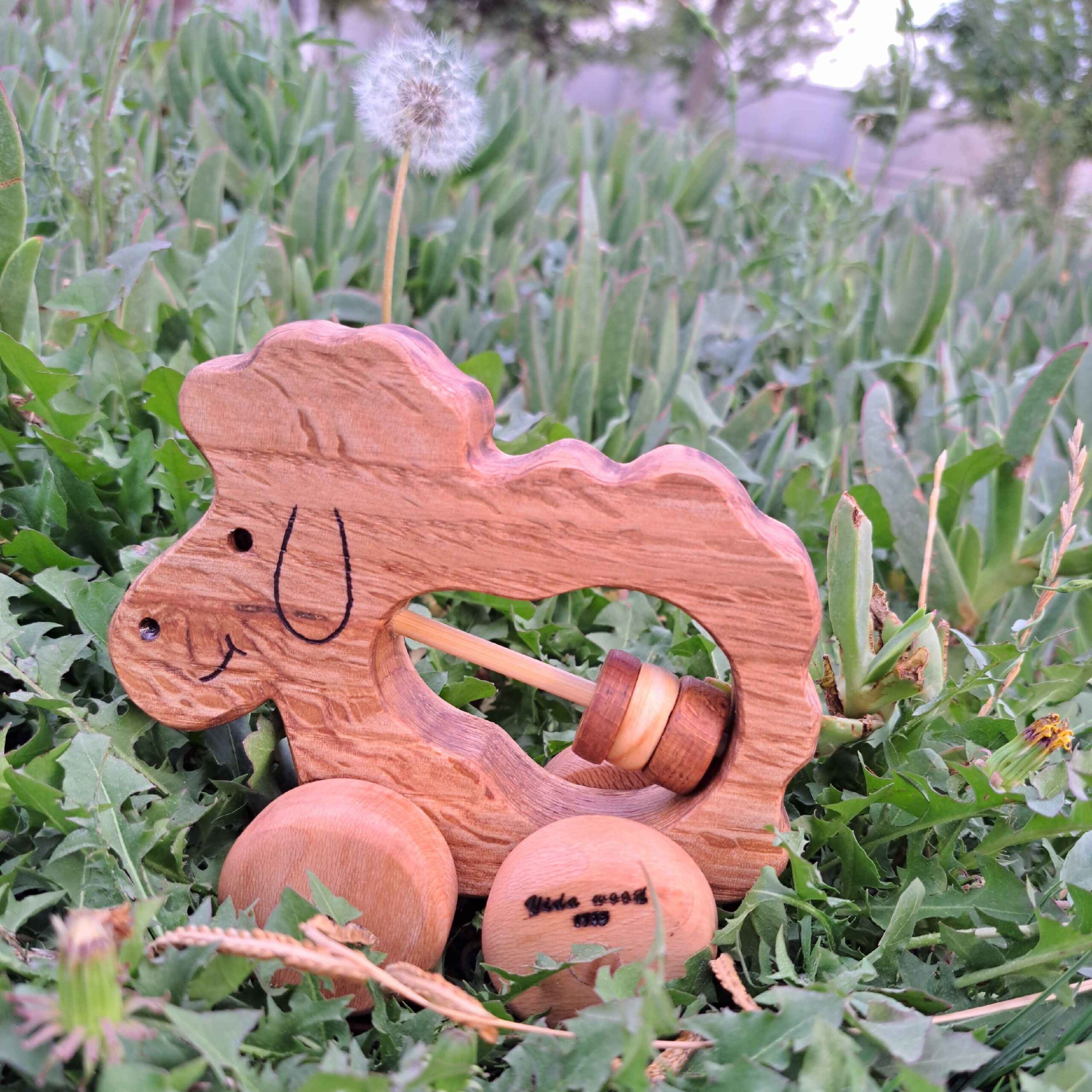 Wooden Lamb Baby Rattle – Oak Wood, Plant-Oil Finish with Movable Wheels
