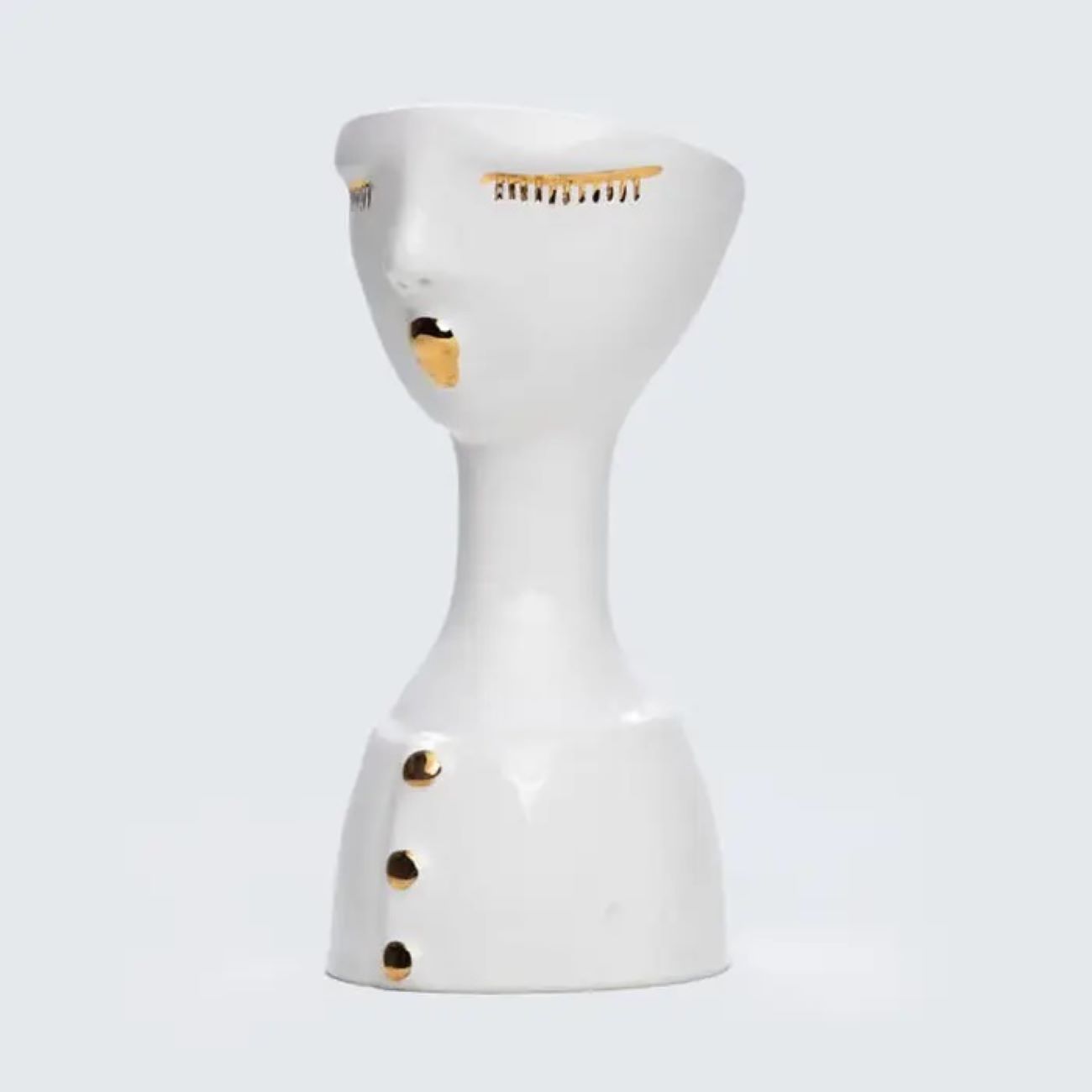 Azra Ceramic Vase – A Statement of Timeless Elegance