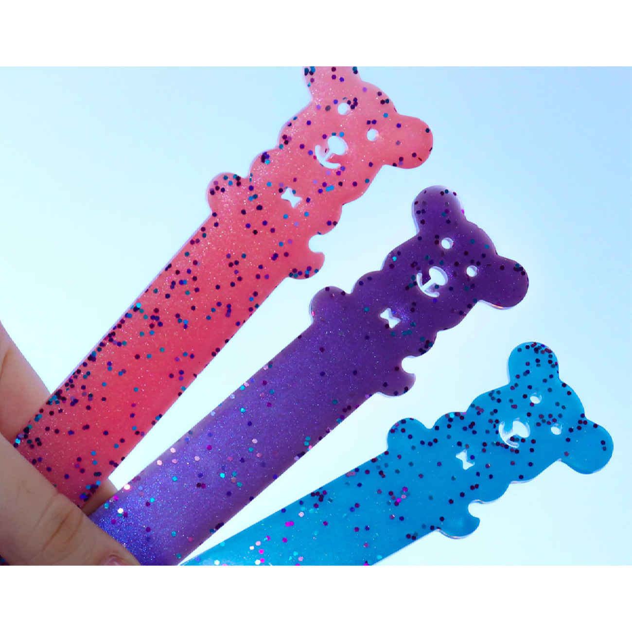 Bookmark Resin Art – Unique Handmade Reading Accessory with Bear Design