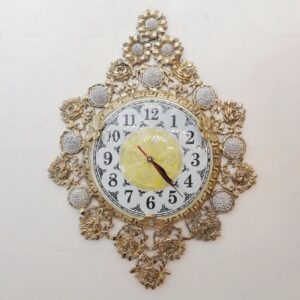 Brass Wall Clock with a Traditional Design for Sophisticated Interiors