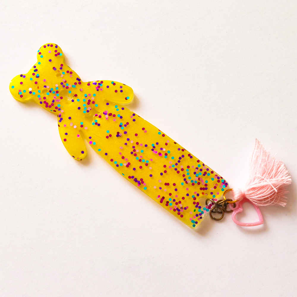 Cute Resin Bookmark with Tassel – Handmade for Teen Book Lover Gift
