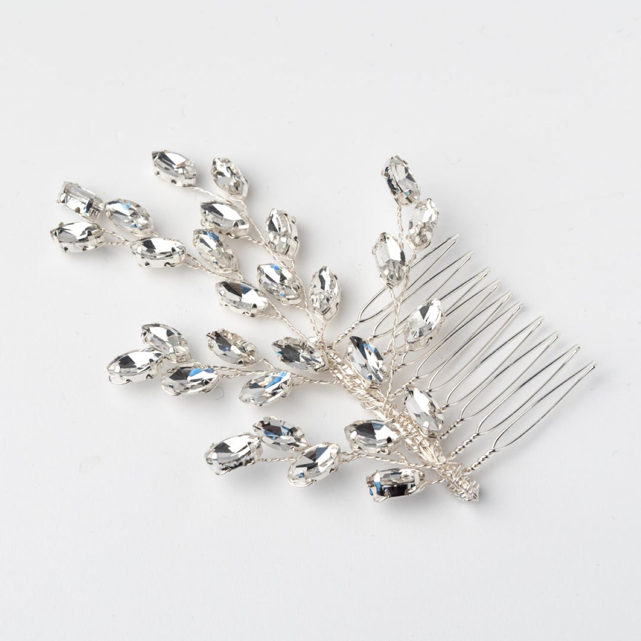 Elegant Metal Hair Comb Clip with, Leaf Gemstone Design – 2 Pcs