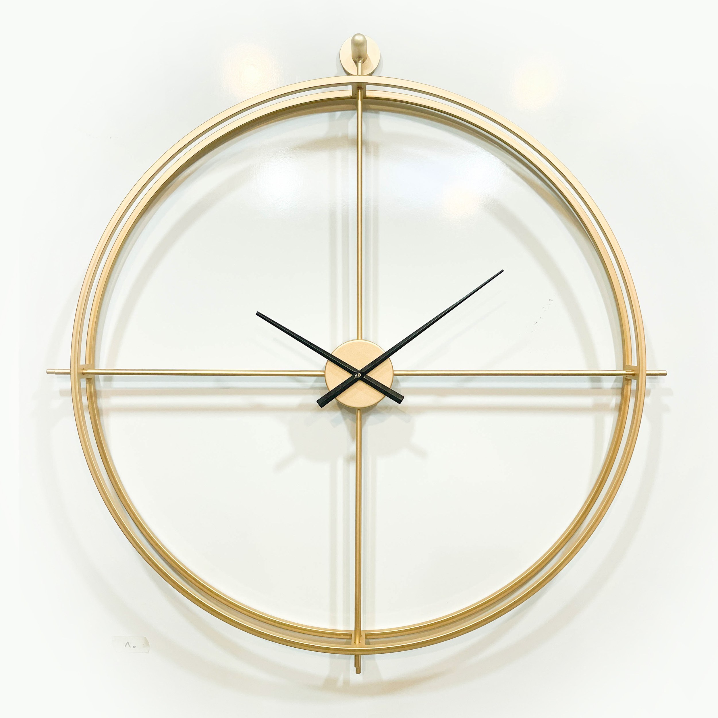 Elegant Oversized Gold Minimalist Metal Wall Clock – Suitable for Any Room