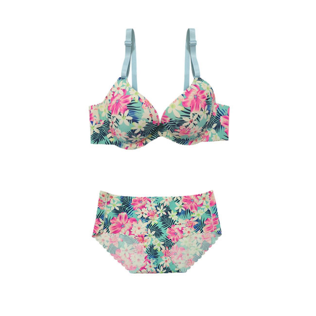 Floral Hawaei Bra and Thong Set – Suitable for Stylish Everyday Looks