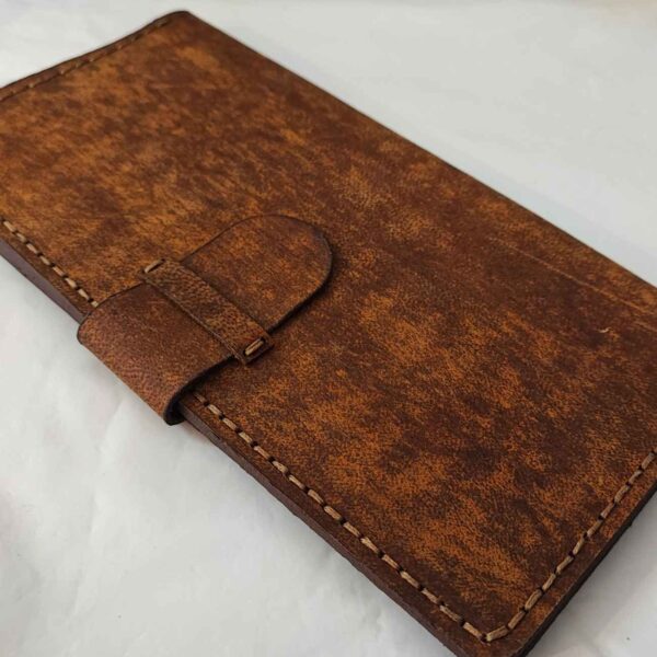 Minimalist Leather Wallet – Durable, Elegant, Multiple Card Slots & Cash Compartment