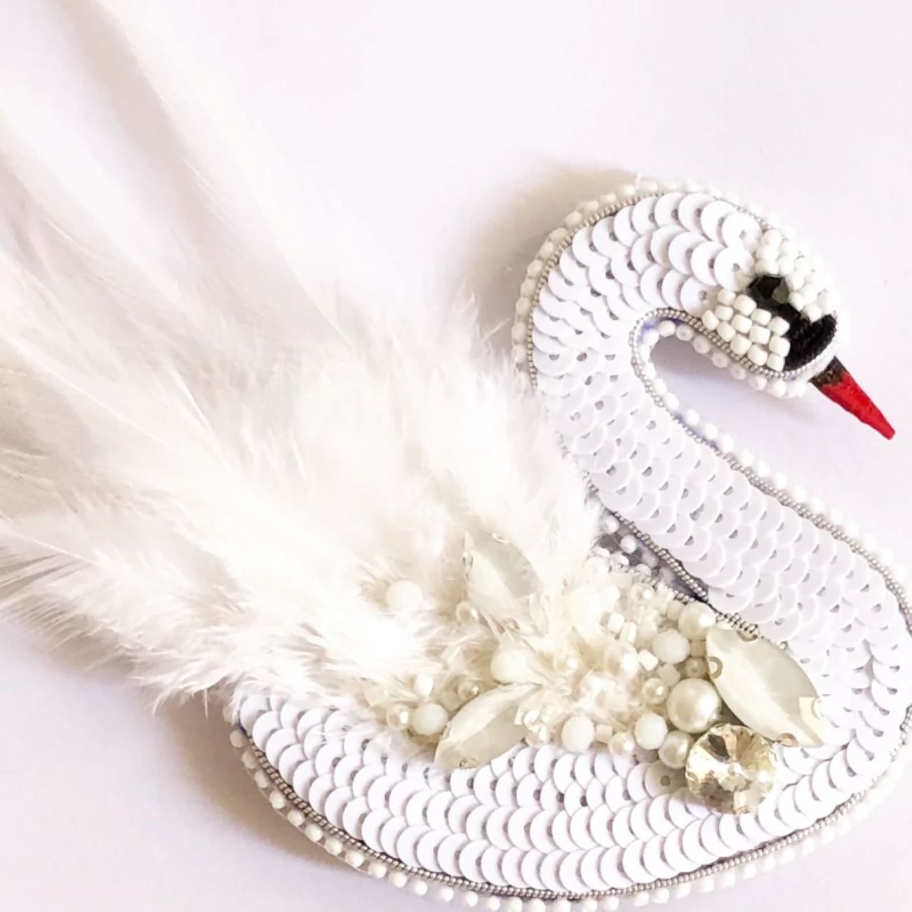 Swan Design Brooch Wildlife Wonders Animal Elevate Your Look