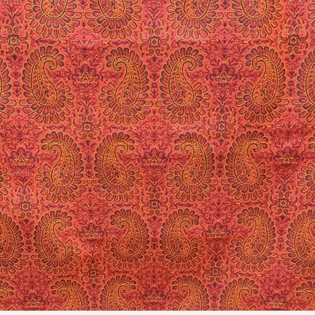 Termeh Splendor: Handcrafted Persian Textiles that Embody the Soul of a Timeless Tradition