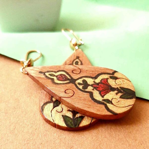 Artisan Wooden Dangle Earring – Jewelry for Bohemian Chic Look