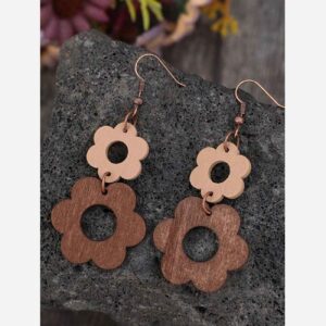Artisan Wooden Earring – Minimalist Lightweight Jewelry for Everyday Fashion