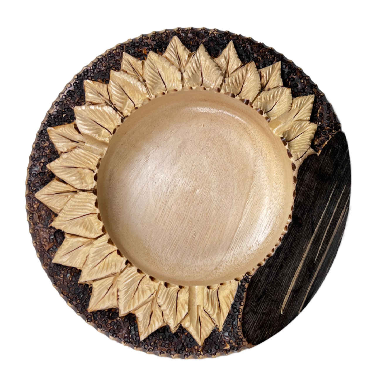 Decorative Ashtray Made of Carved Wood – Elegant, Great for Office & Home