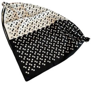Elegant Black & White Mini Scarf – A Timeless Fashion Accessory