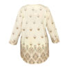 Elegant Cream Manto with Stunning Rhombus Design