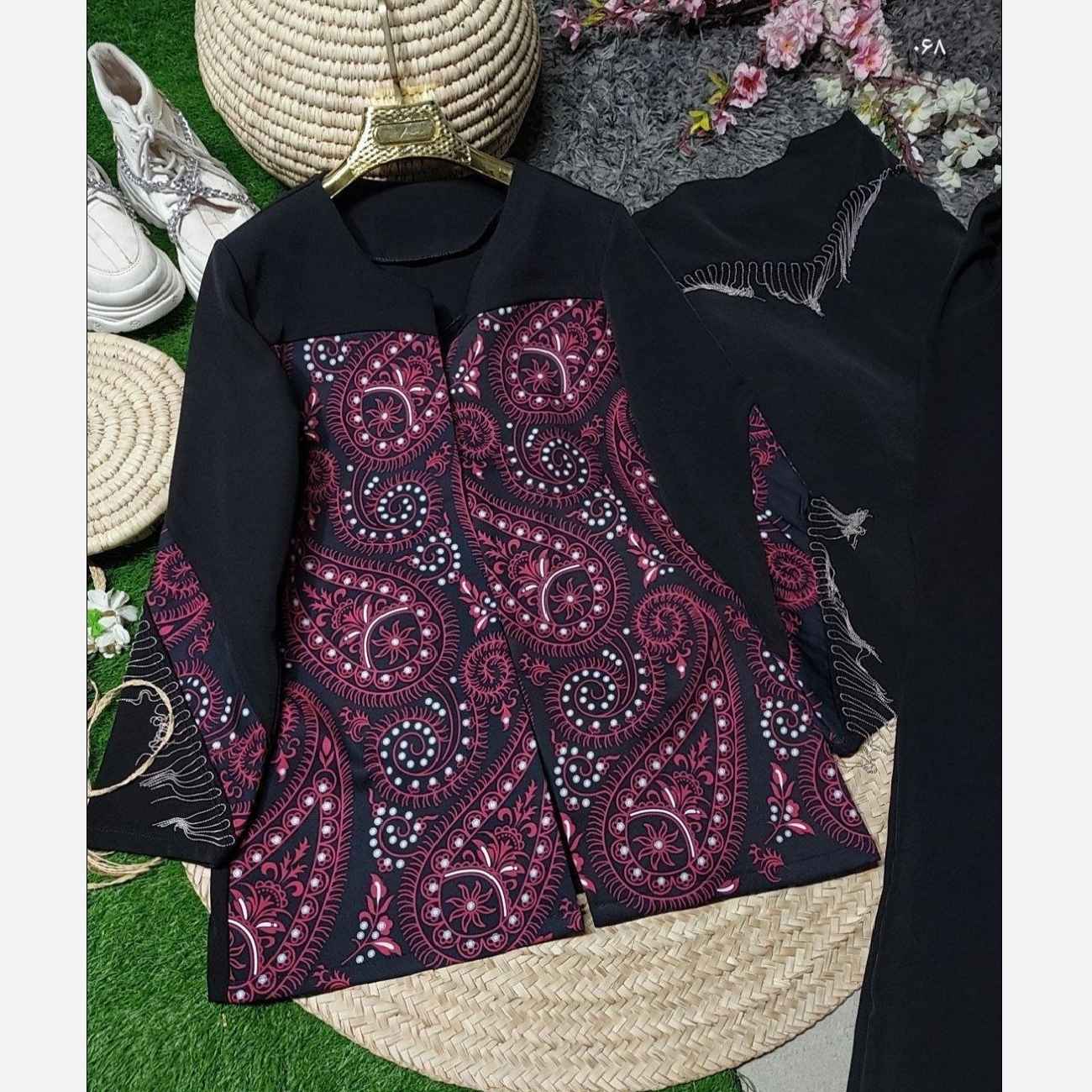 Elegant Iranian Manto Set with Traditional Boteh Jeghe Pattern – Timeless Persian Style