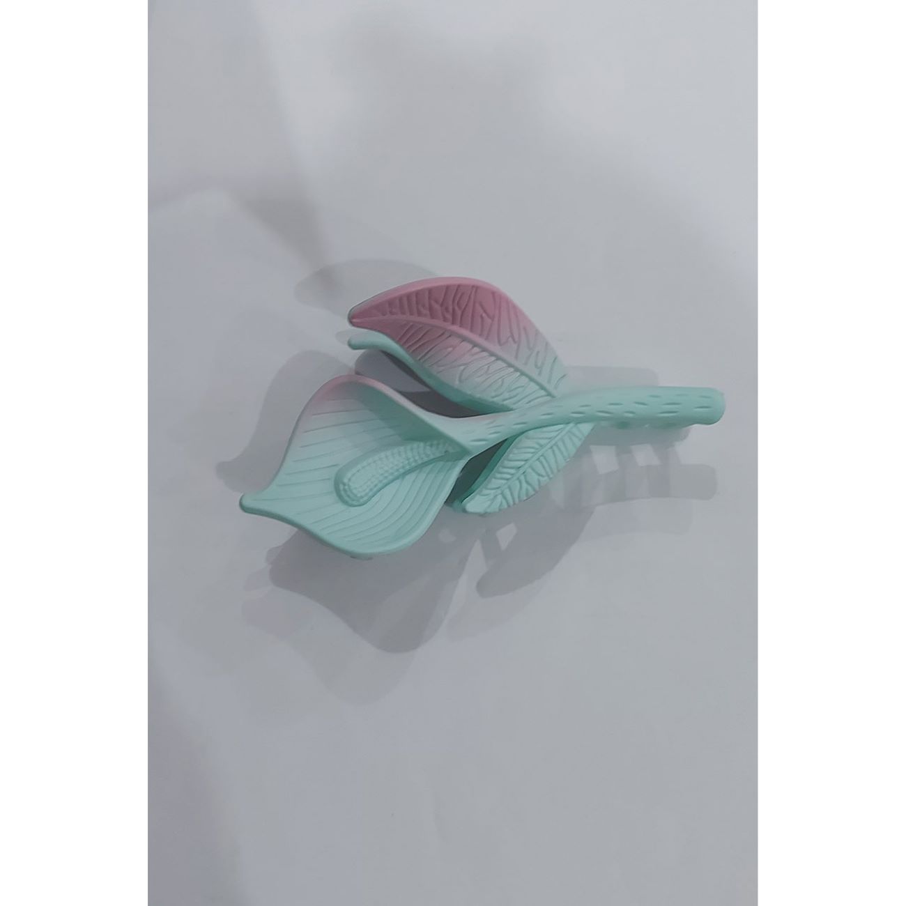 Hair Claws Designed for Modern Women - Elegant Hold