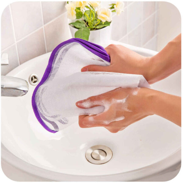 Iron Protector – Lightweight, Compact, Safe for Silk, Wool, Cotton & More