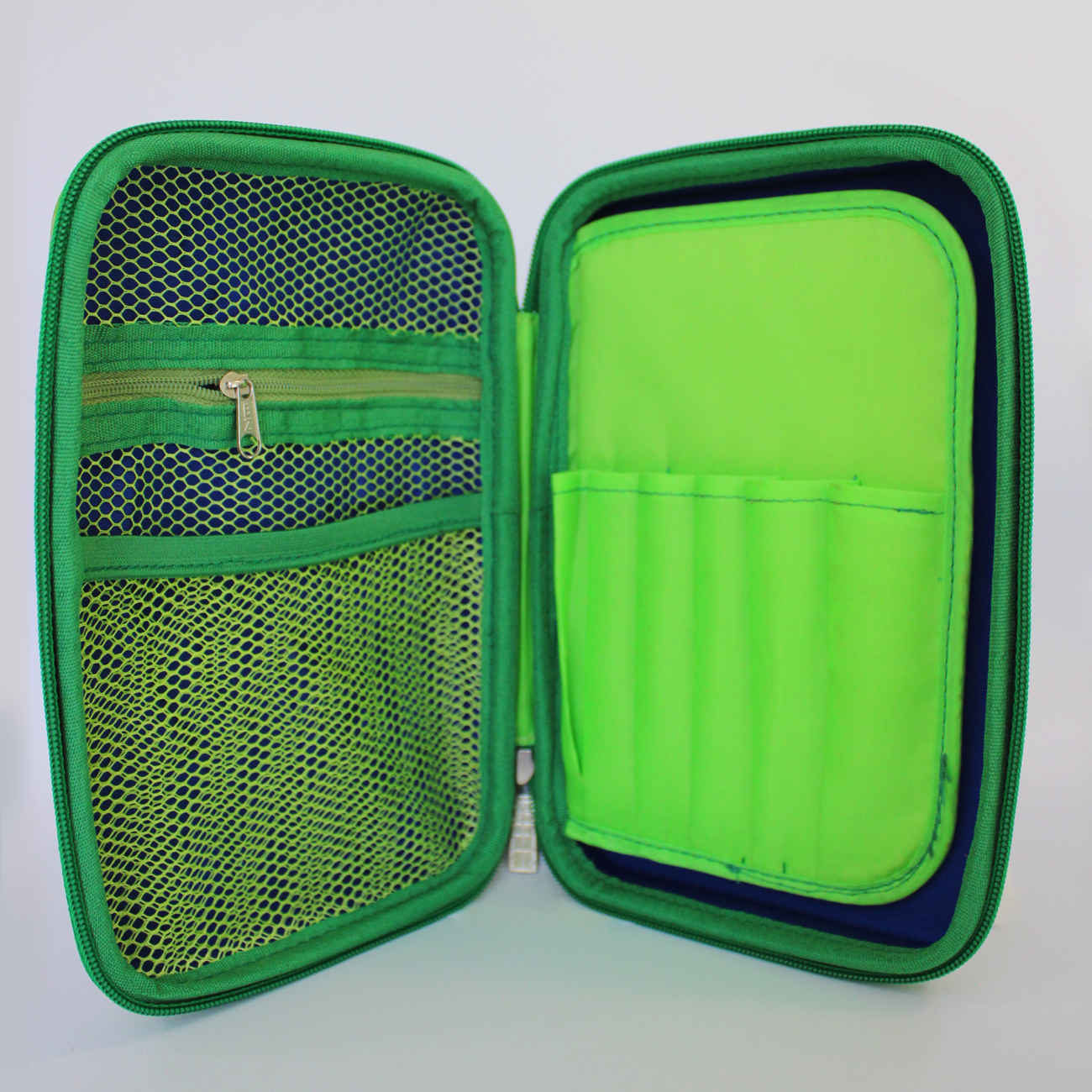 Light Star Kids’ Dinosaur Pencil Case – Made from Soft Foam, Perfect for Backpacks