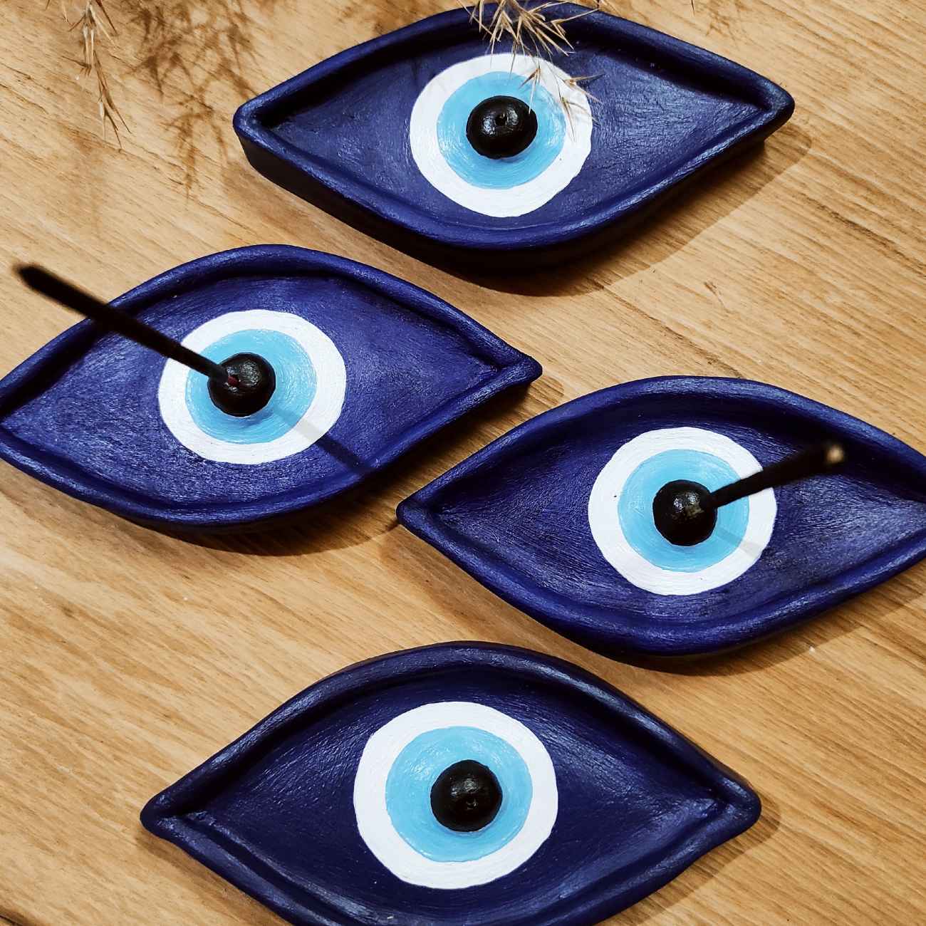 Mystical Evil Eye Incense Holder – Perfect for Meditation Rituals