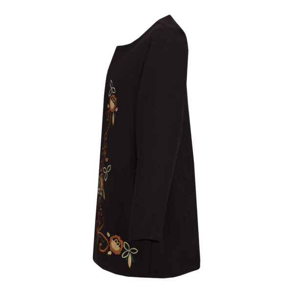 Round Neckline Manto with Embroidery Floral Design for Any Occasion in Black