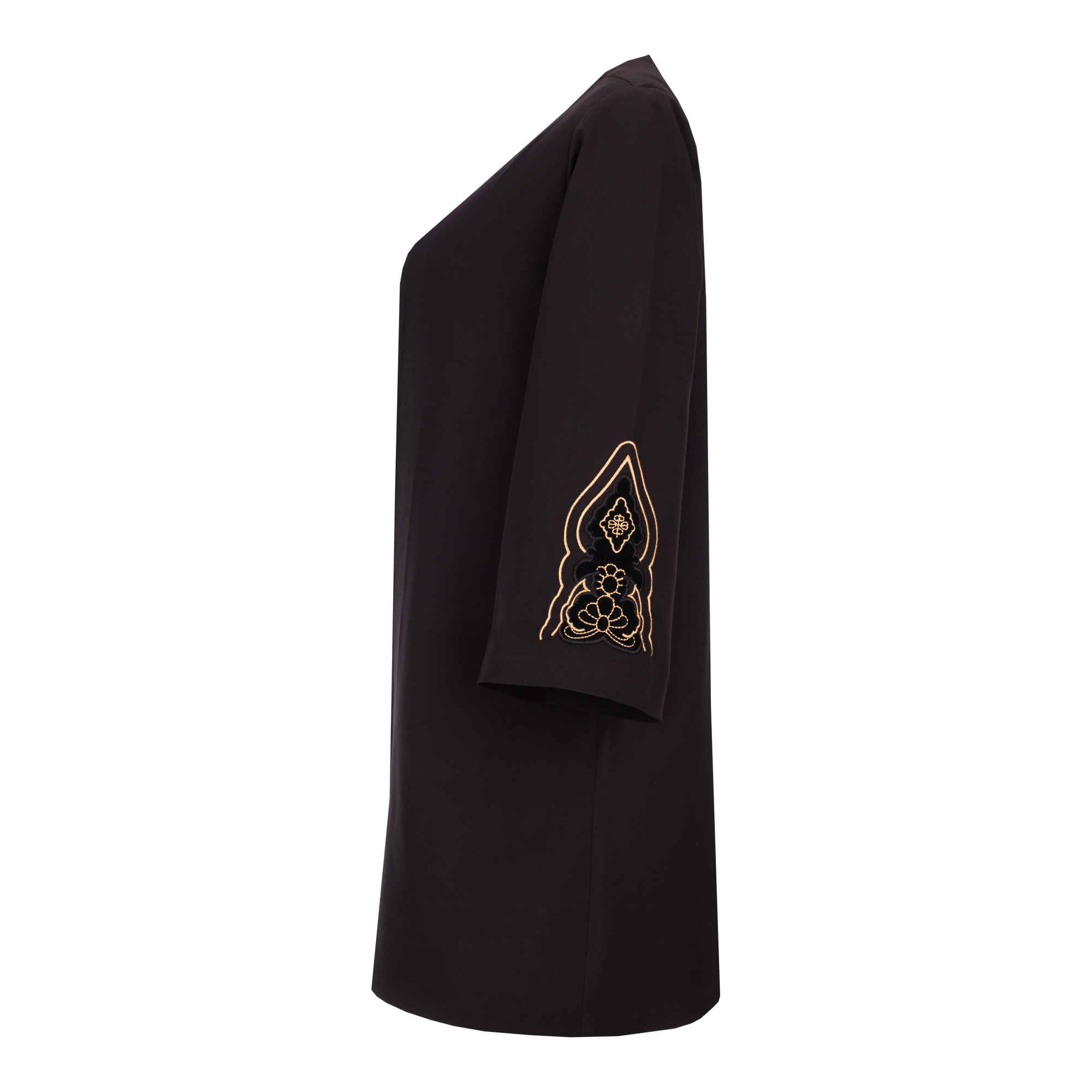 Stylish Crepe Maserati Iranian Manto With Embroidered Sleeves, Suitable for All Seasons