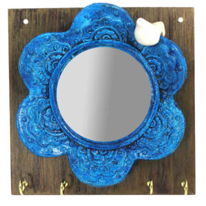 Traditional Wooden & Ceramic Key Holder with Mirror – Beautiful Entryway Wall Decor