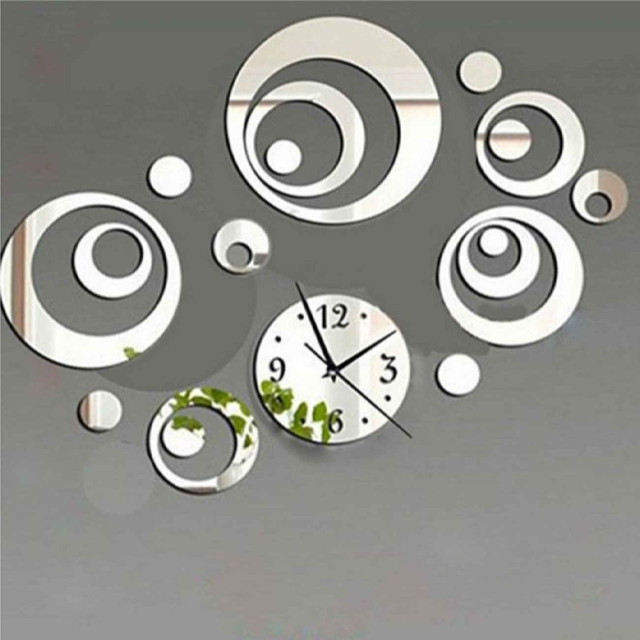 Aesthetic Plastic Clock – Minimal Vibes for Your Space