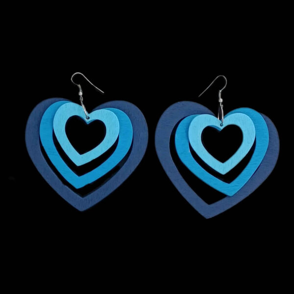 Chic 3D Heart Earrings – Carved Wood with a Pop of Blue (1)