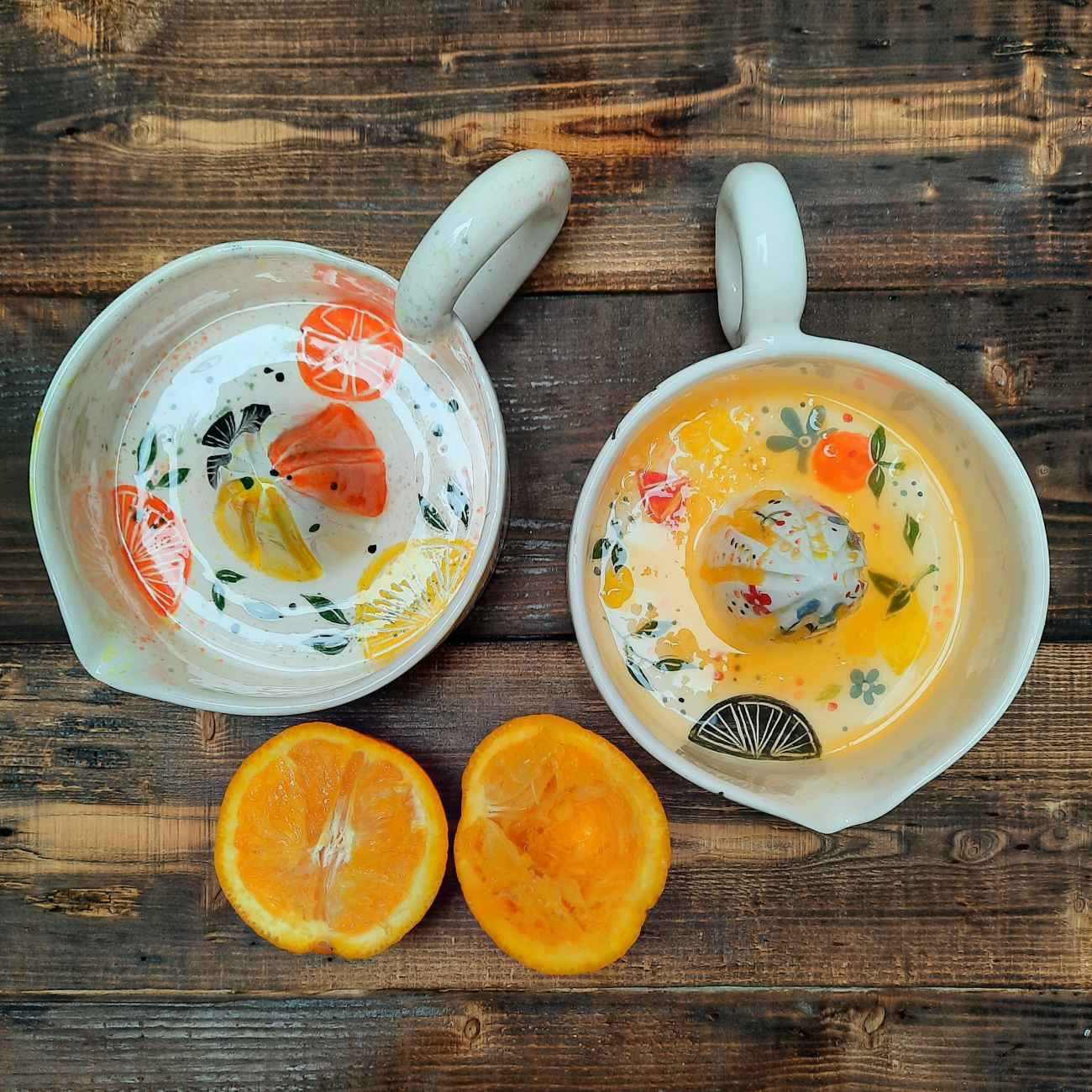 Cream Fruit Pattern Ceramic Juicer – Boho Style Manual Citrus Press for Kitchen