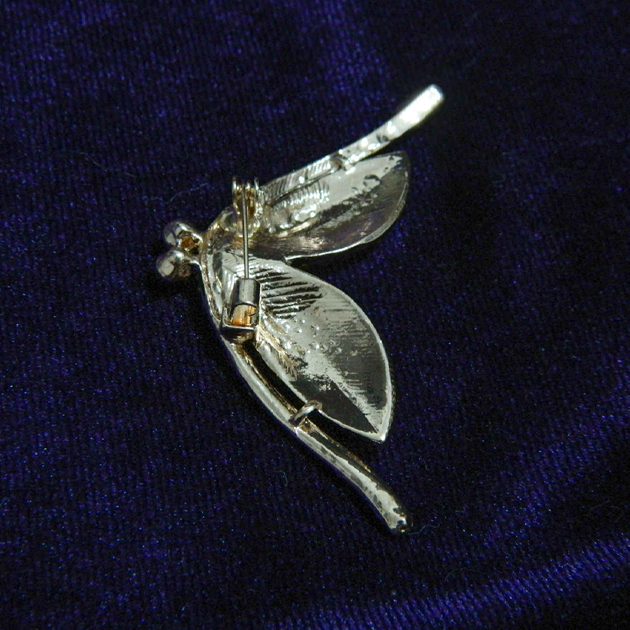 Rose Gold Cute Butterfly Brooch – Feminine and Trendy Fashion Pin