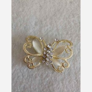 Stunning Golden Butterfly Pin – Perfect Gift for Women Who Love Unique Jewelry