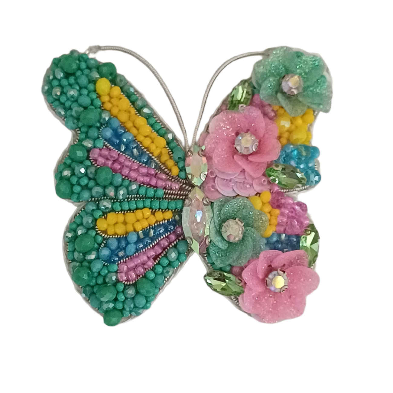 Vintage-Inspired Green Butterfly Brooch – Add Whimsy to Any Outfit
