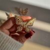 Vintage-Style Gold Butterfly Brooch – Classic Beauty with a Modern Touch (1)