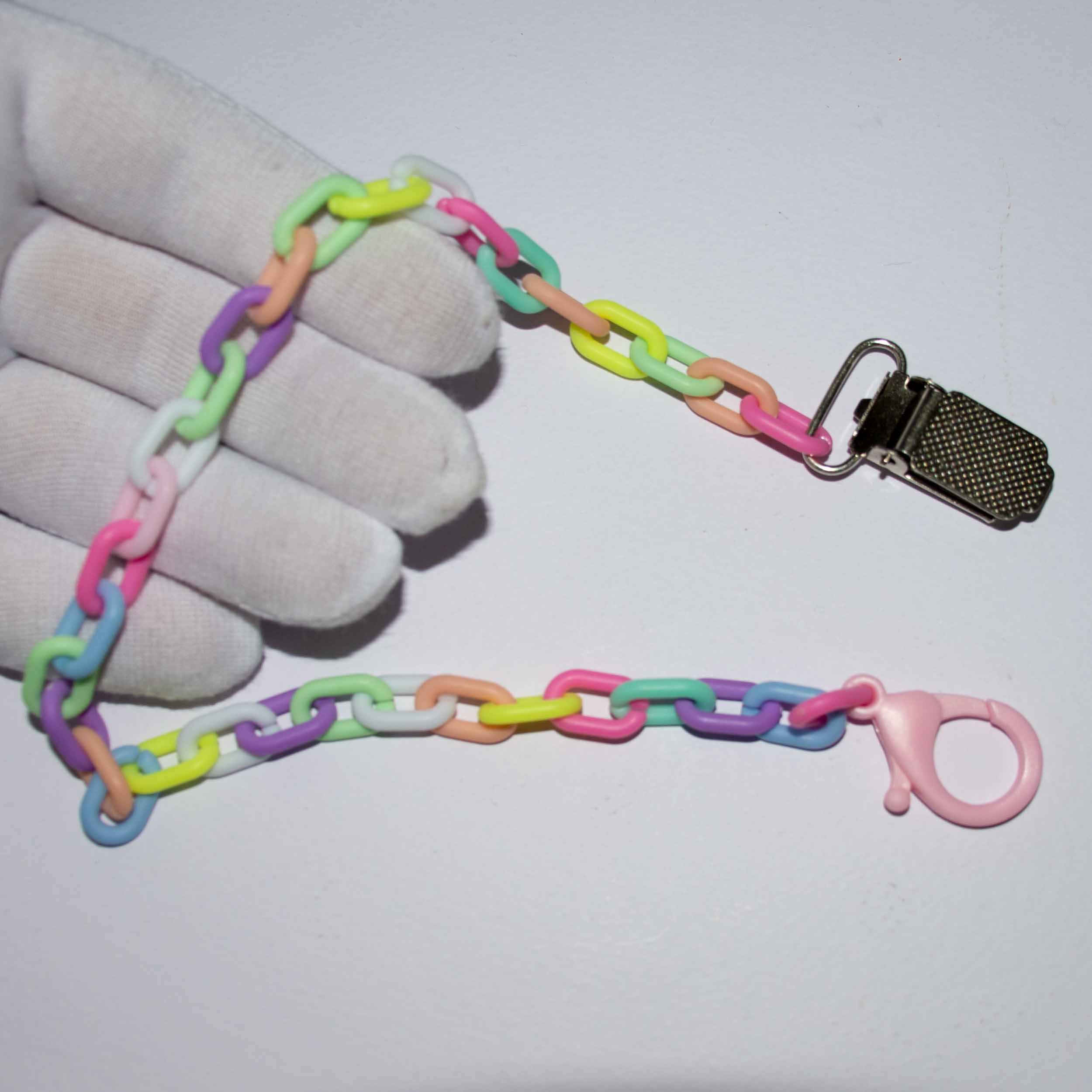 Baby Pacifier Lanyard – Prevents Dropped & Lost Pacifiers with Chain Design