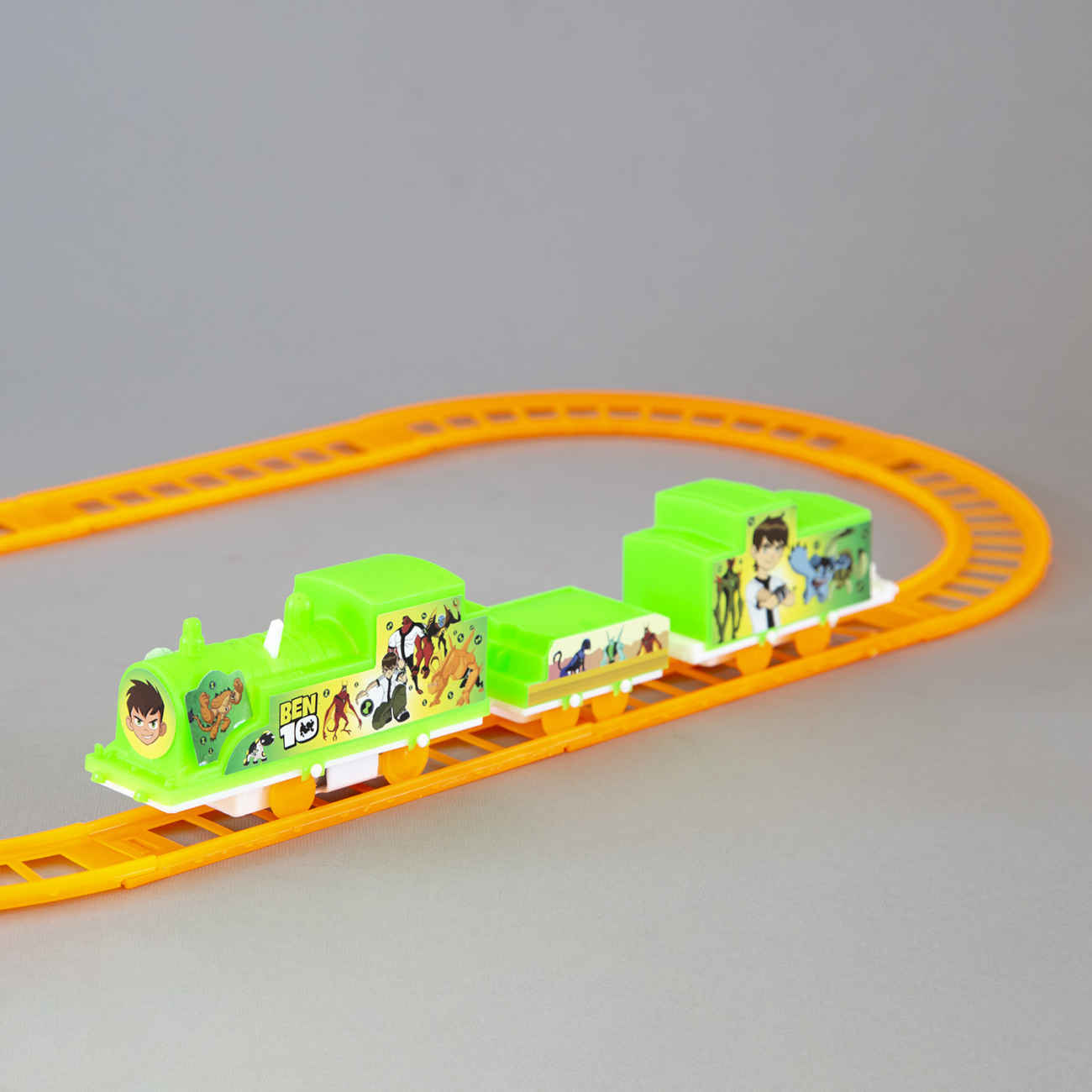 Ben 10 Theme Toy Train Set by AFToys – Green Battery-Operated Train with 3 Wagons & Tracks