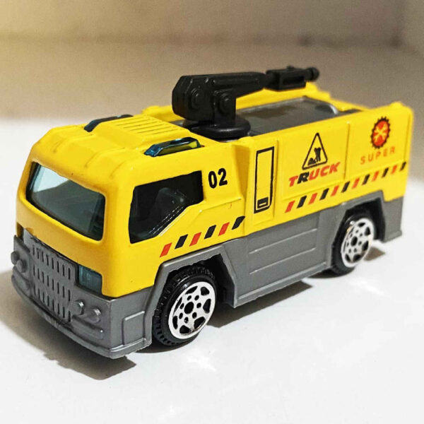 Hama Police Multi-Level Parking Garage Playset – Toy Car Kit with Police Vehicles