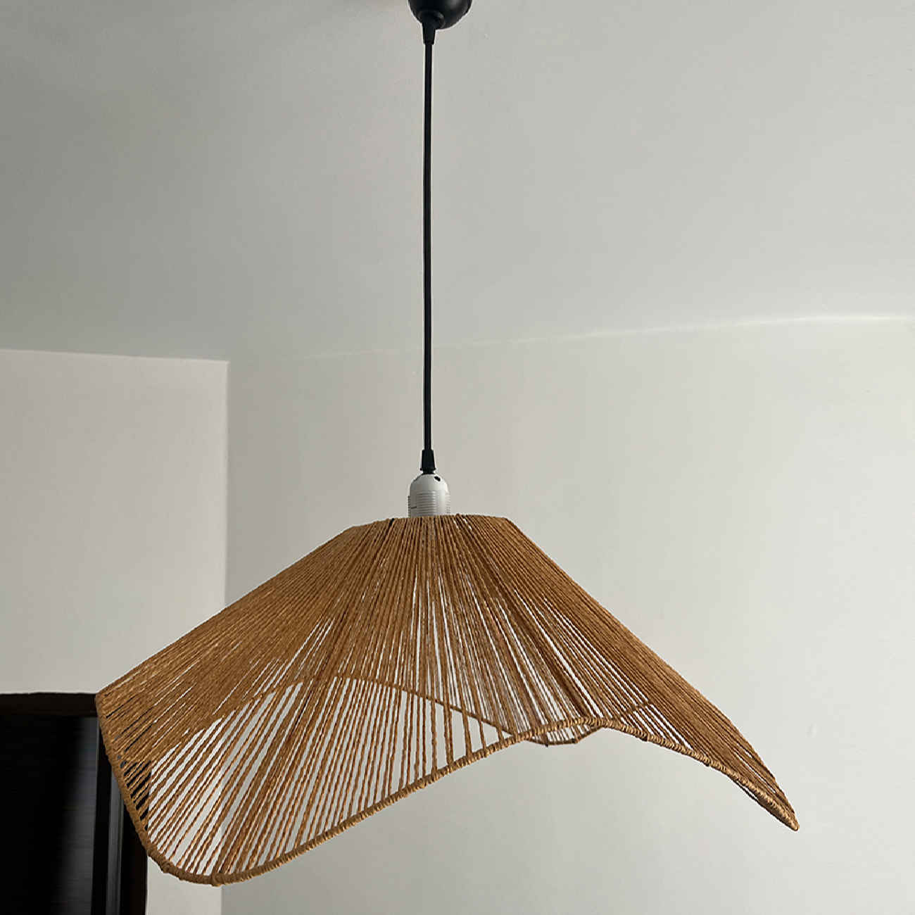 Handwoven Raffia Pendant Light – Modern Deformed Design Ceiling Lamp