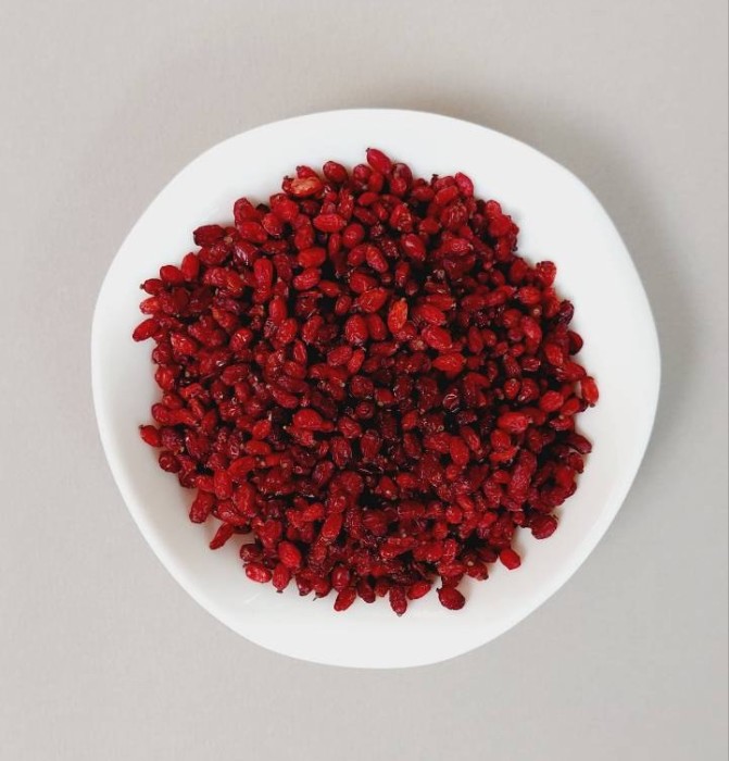 Narmak Puffed Barberry – Sorted Selection in Pack 160g