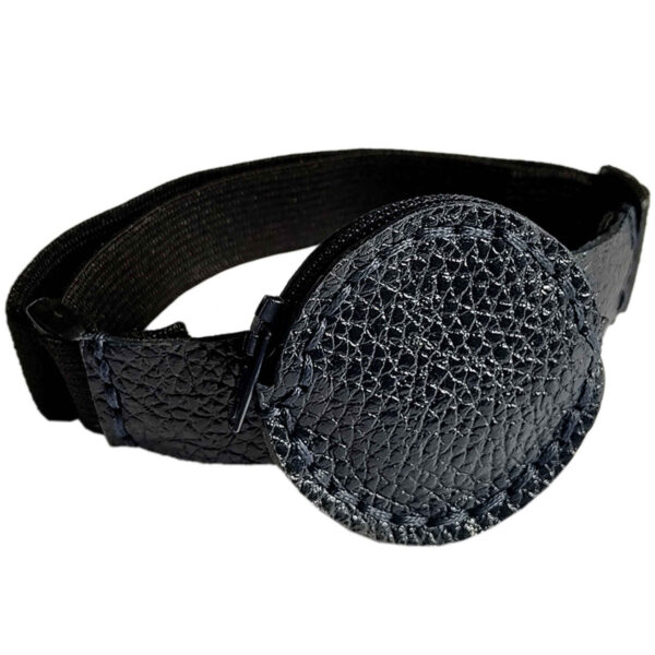 Handcrafted Taweez Pouch for Preserving Sacred Amulets – Ready to Carry Anywhere (2)