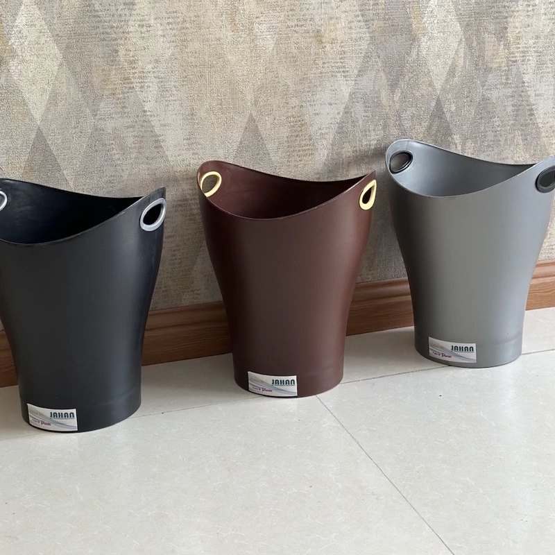 Indoor Plastic Wastebasket, 20.5L – Multi-Purpose Trash Bin for Office, Home