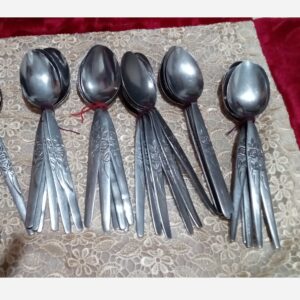 Traditional Rose Motif Stainless Steel Dining Spoon (6x)