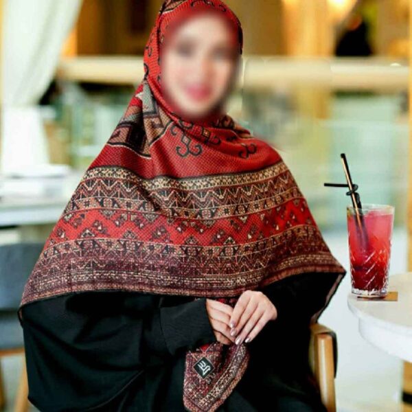 Traditional Women’s Scarf – Elegance, Comfort for Festive Occasions, or Cultural Events