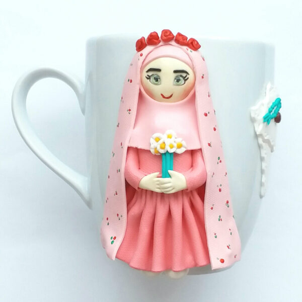 Handcrafted Ceramic Mug with Muslim Girl Figurine – Elegant Polymer Clay Design for D;aily Use & Gift Giving