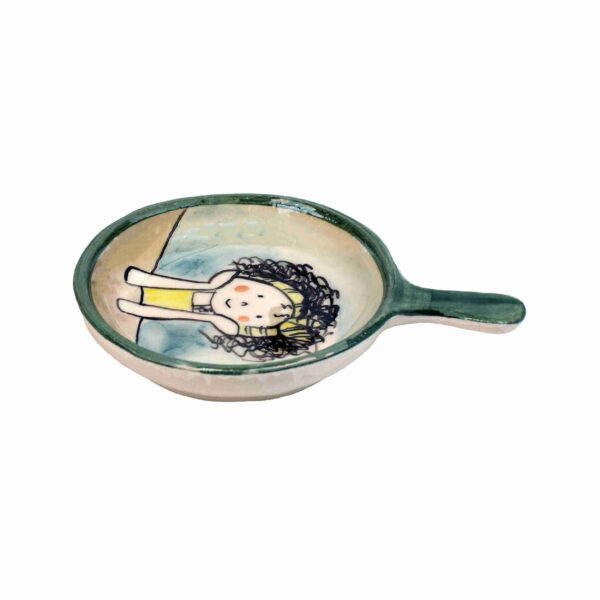 Mini Pan‑Style Ceramic Serving Dish with Whimsical Cartoon Figure and Handle (3)