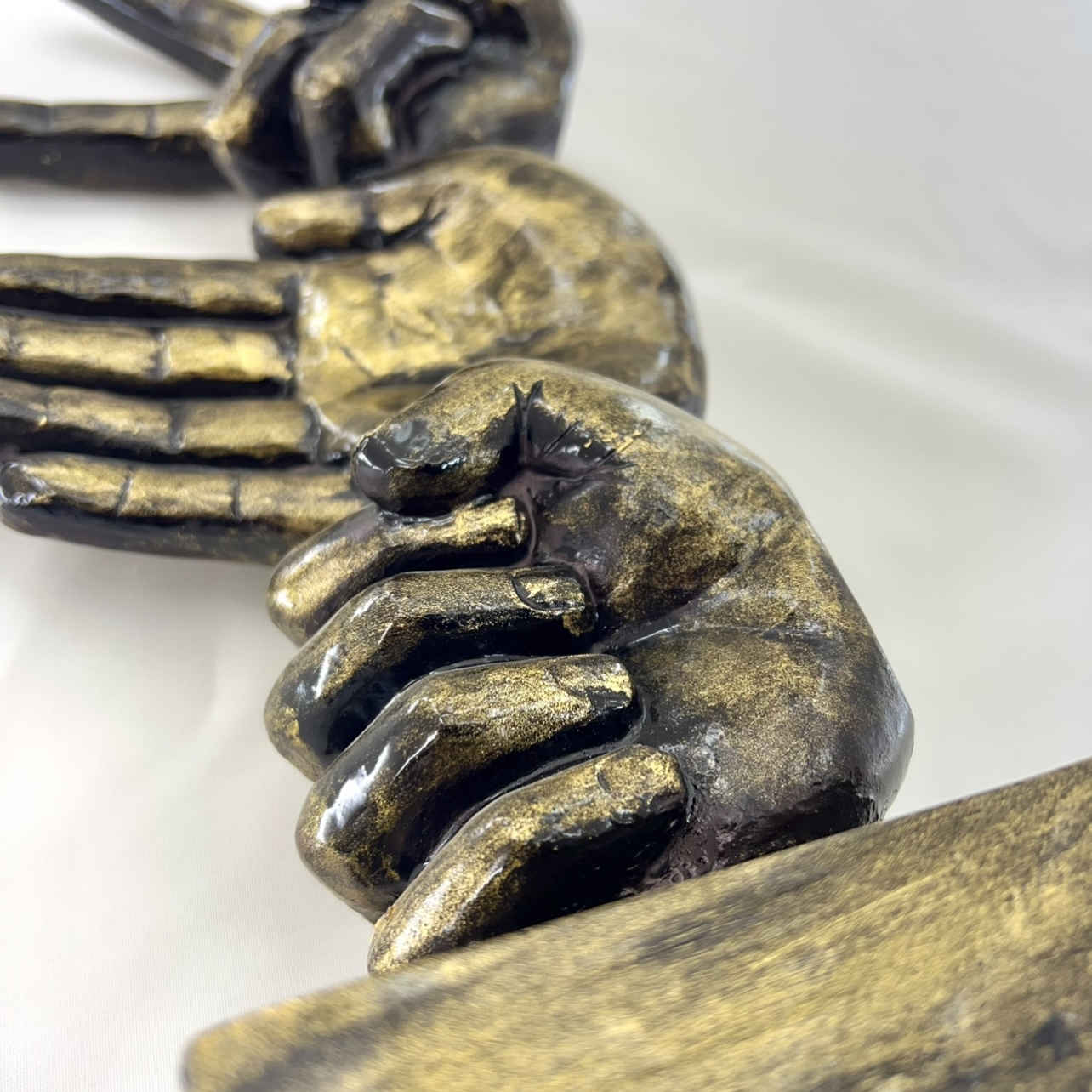 Rock Paper Scissors Figurine – Modern Polyester Decorative Sculpture with Hand Gesture Design