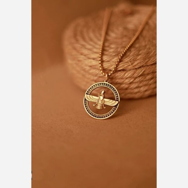 Achaemenid Faravahar Bronze Necklace – Circular Ancient Persian Zoroastrian Symbol Representing Heritage and Wisdom