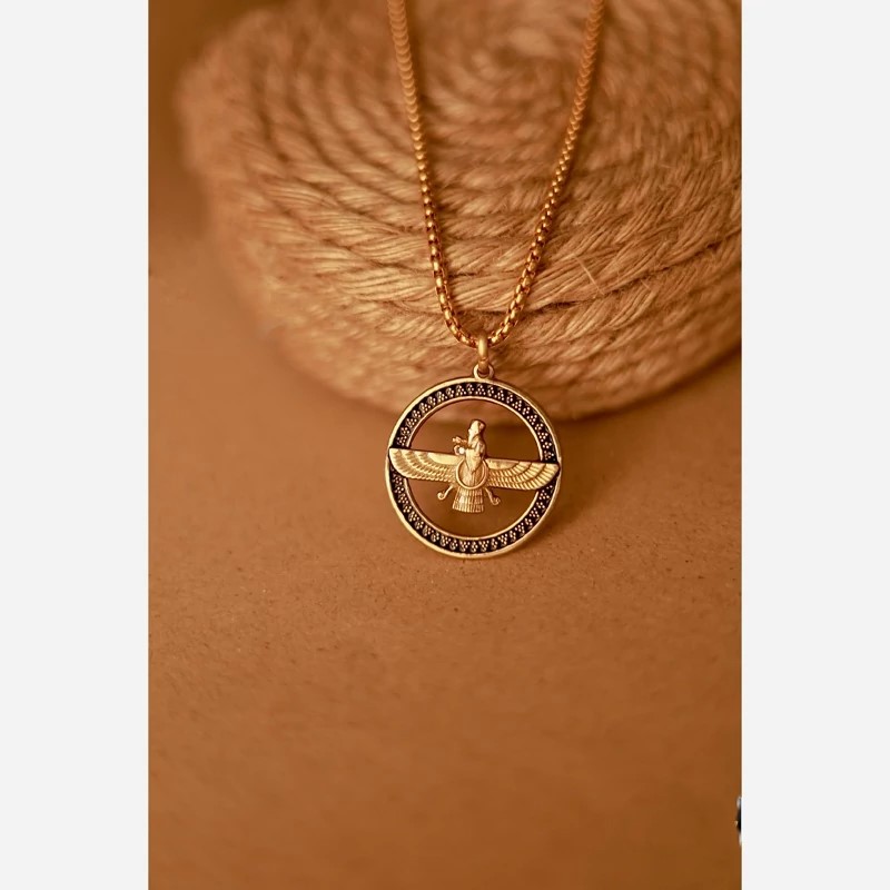 Achaemenid Faravahar Bronze Necklace – Circular Ancient Persian Zoroastrian Symbol Representing Heritage and Wisdom